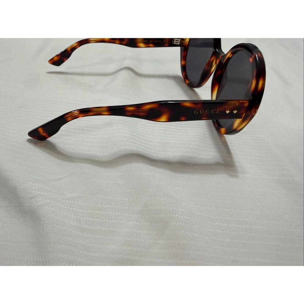 GUCCI GG1081S Women’s Tortoise Sunglasses - Picture 4 of 13